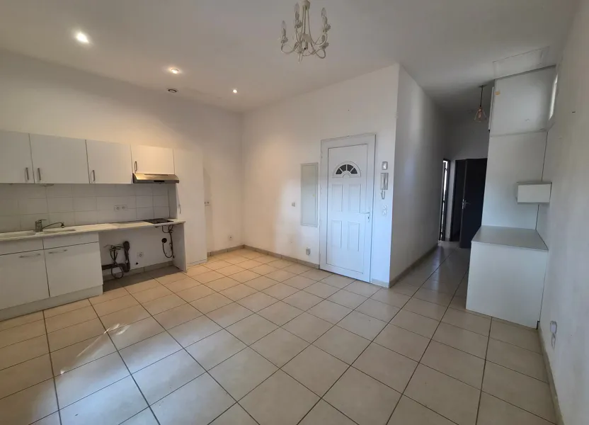 Appartement Avenue de Florensac à Pomérols