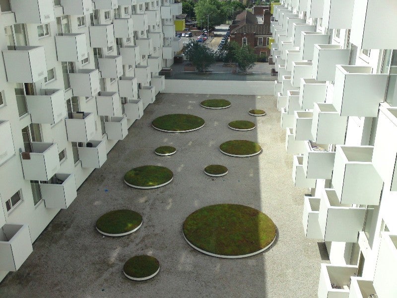 Flat Barking Town Square in Greater London