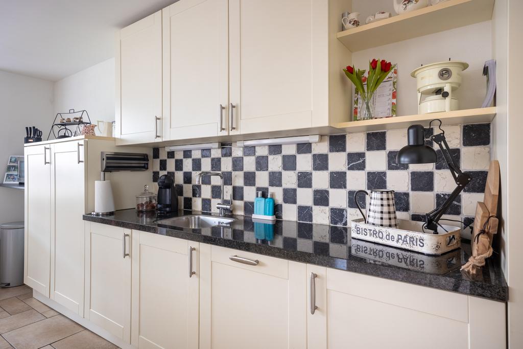 Tussenwoning te koop: Marijkestraat 12, Culemborg