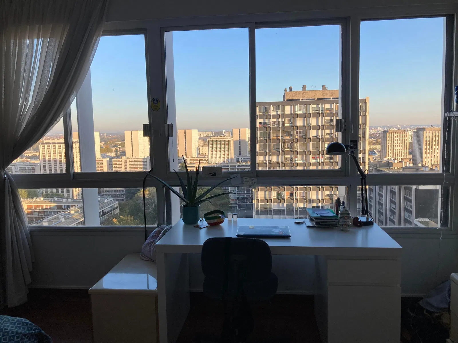Flat Boulevard Albert Camus in Sarcelles