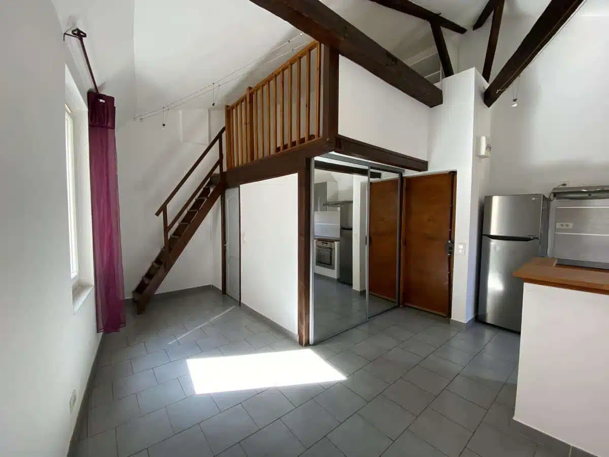 Appartement Rue d'Orient à Marseille