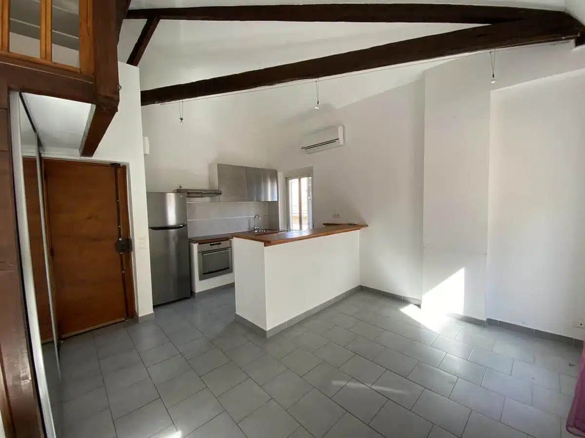 Appartement Rue d'Orient à Marseille