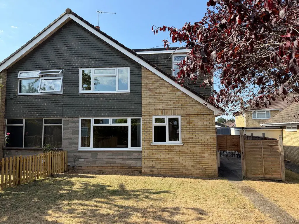 House Drayton Close in Bristol