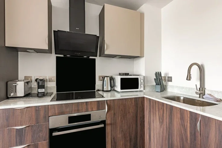 Flat Hallfield Road in York