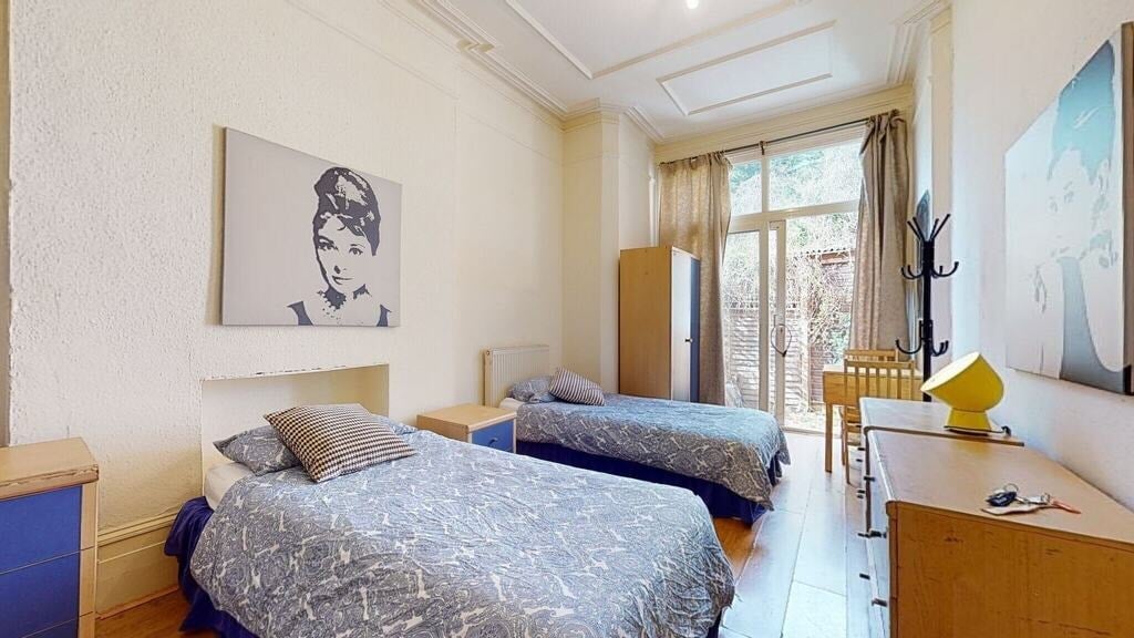 Room Anson Road in Greater London