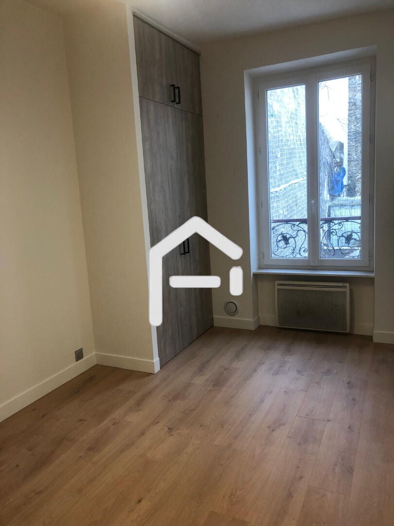 Appartement Rue Charles Robin à Paris
