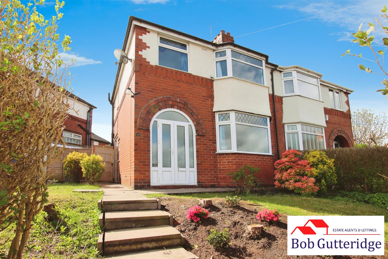 House Oaklands Avenue in Newcastle-under-Lyme