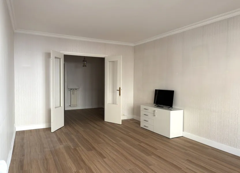 Flat Cité de l'Ameublement in Paris