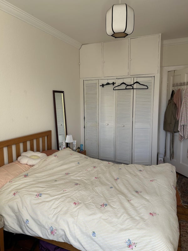 Room Raeburn Place in City of Edinburgh