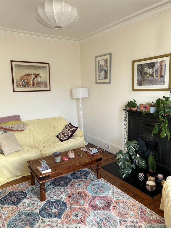 Room Raeburn Place in City of Edinburgh