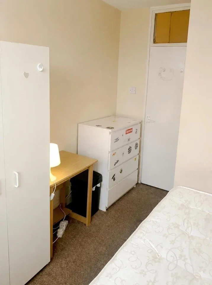 Room Reed Place in Greater London