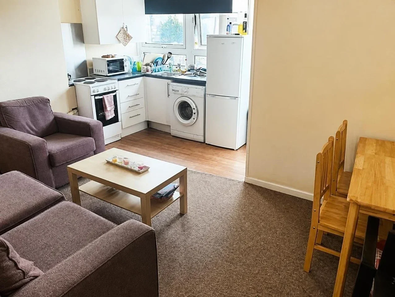 Room Reed Place in Greater London