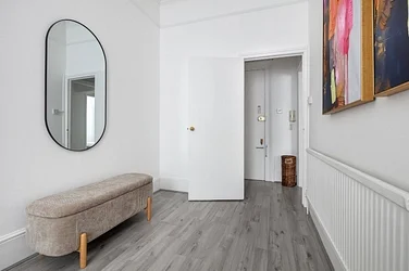Flat Elvaston Place in Greater London