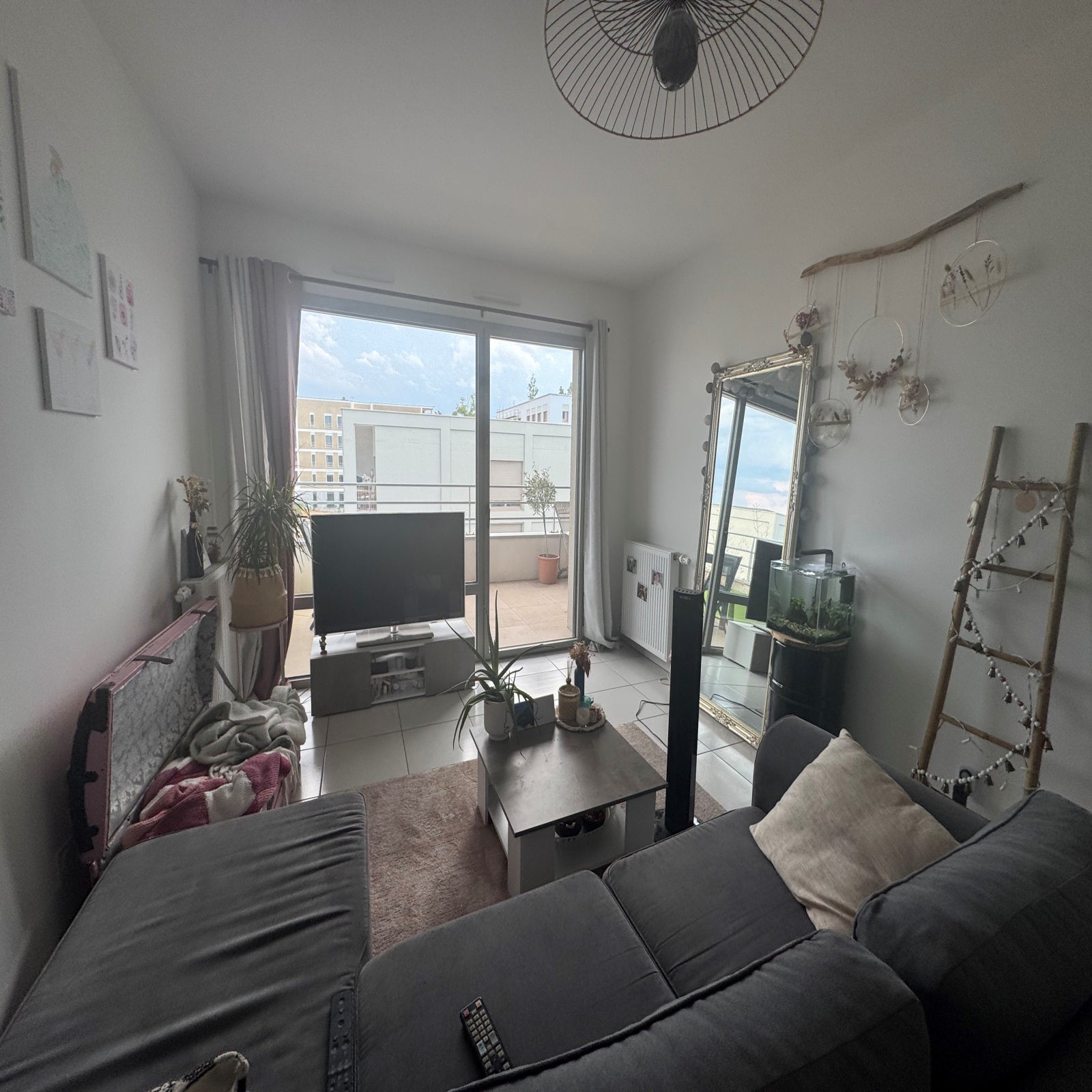Appartement Place Général Jean Raby à Bron