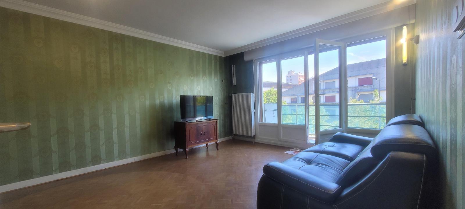 Appartement Rue des Eaux Claires à Grenoble