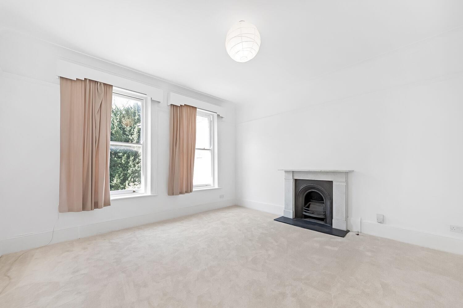 Flat Anerley Road in Greater London