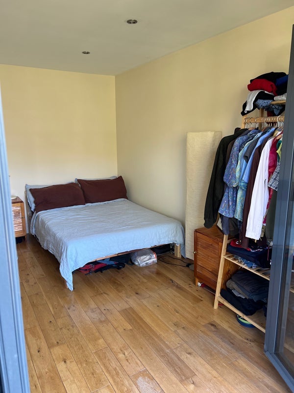 Room Clockwork Mews in Greater London