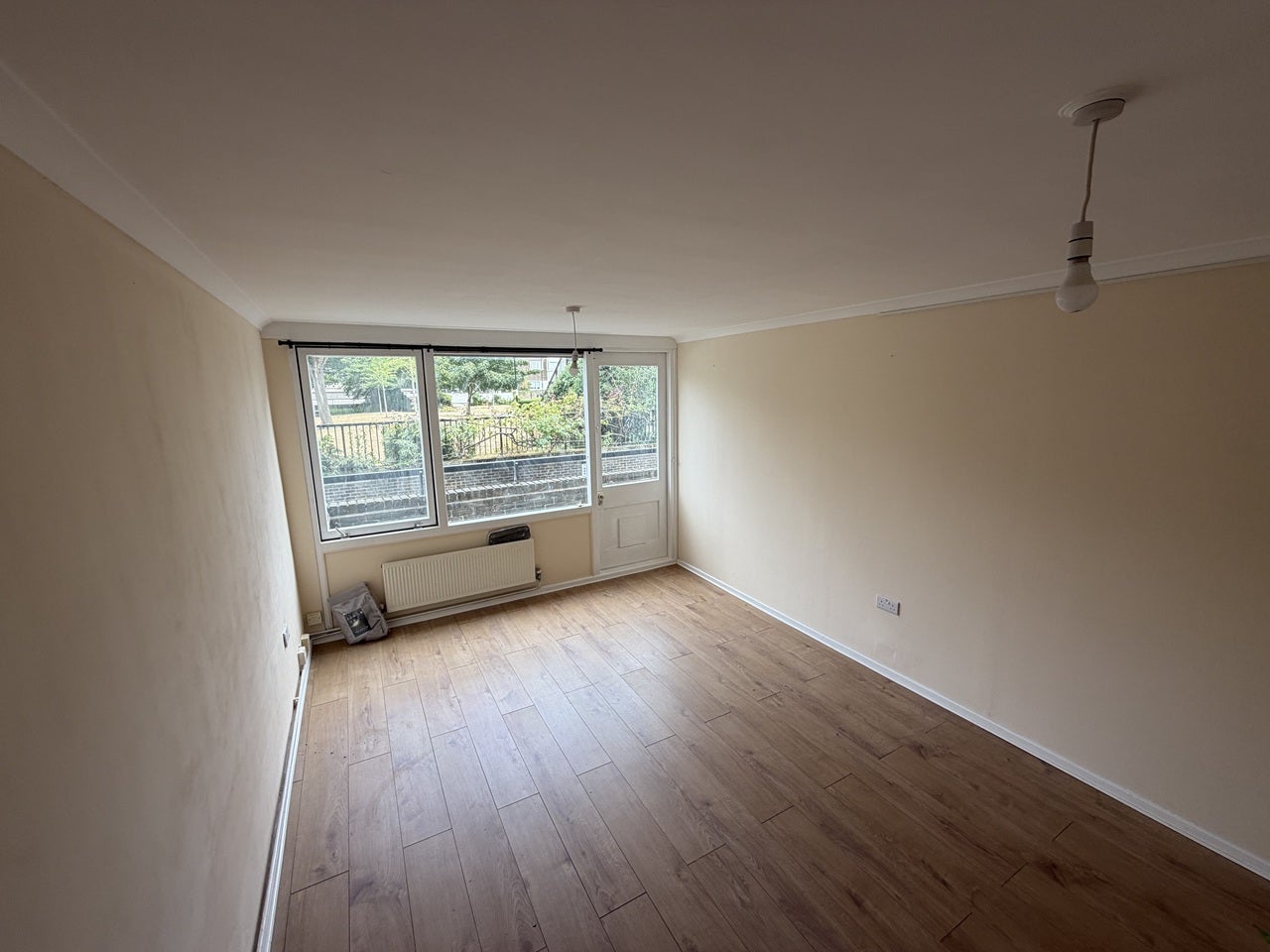 Flat Justin Close in Greater London