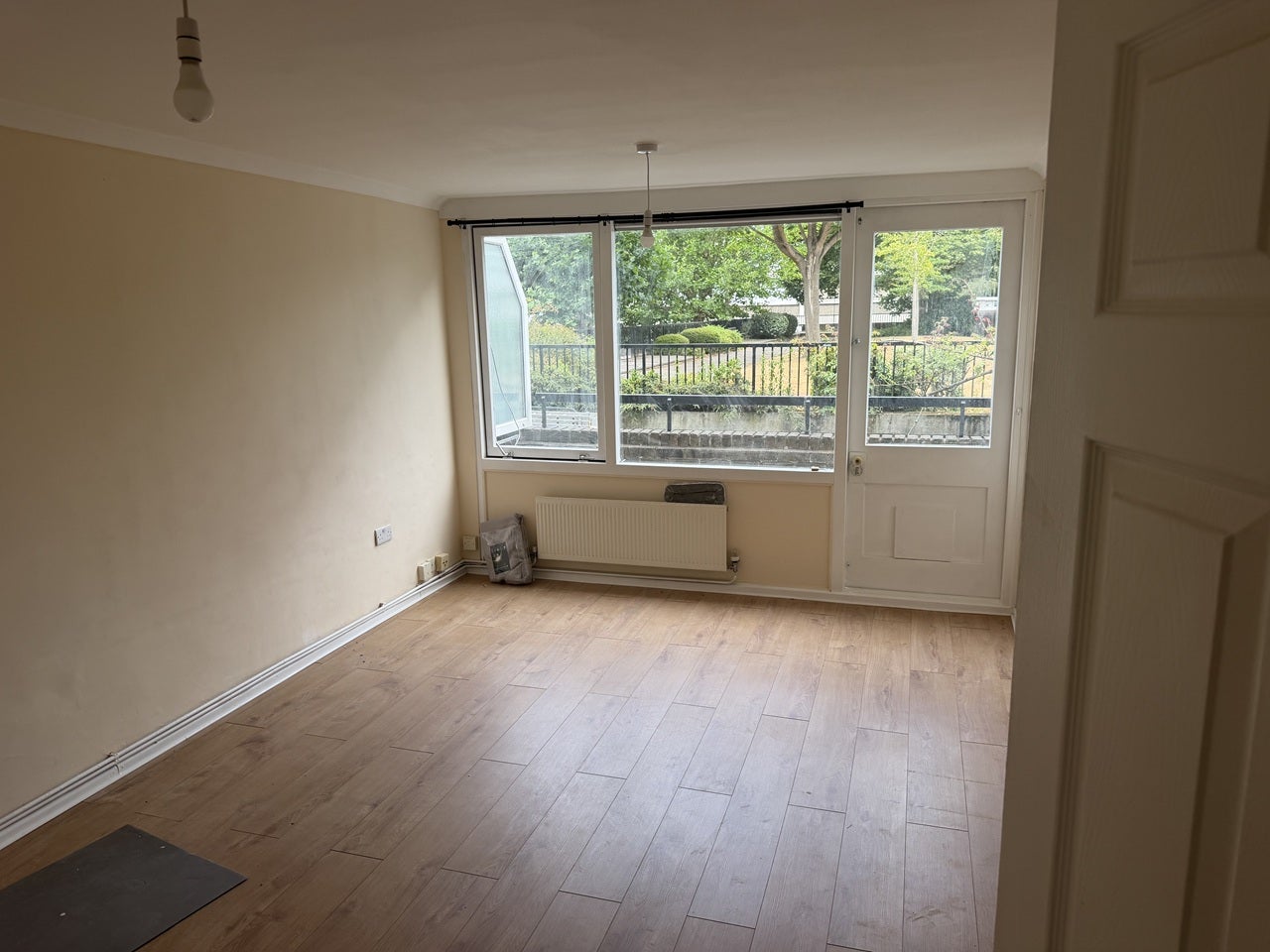 Flat Justin Close in Greater London