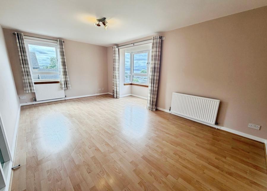 Flat Osborne Place in Dundee