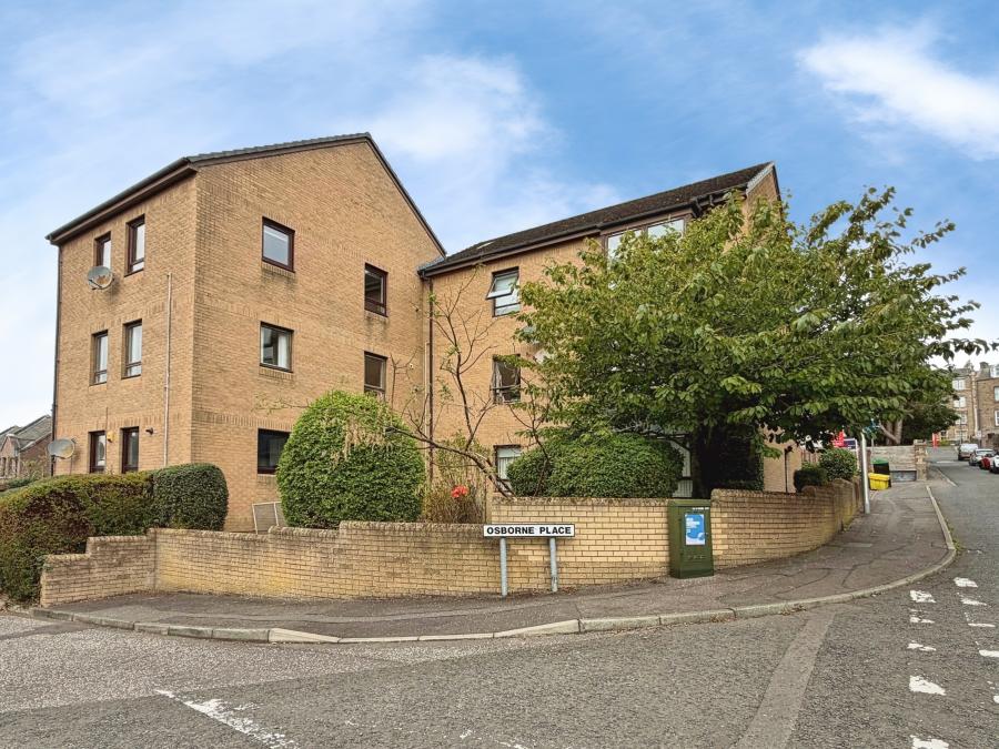 Flat Osborne Place in Dundee