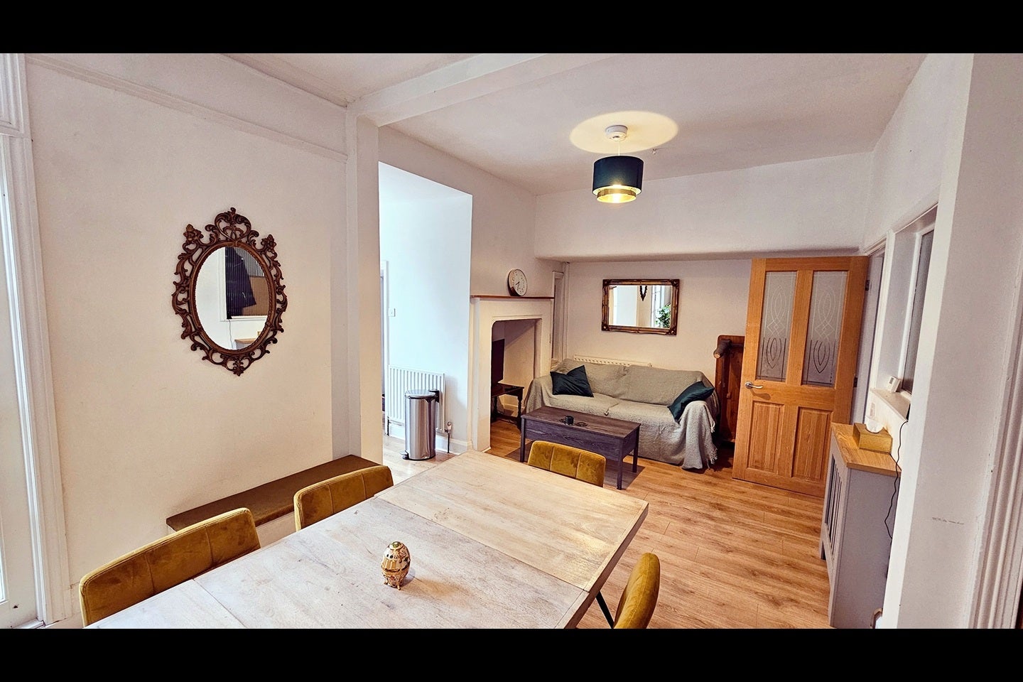 Room Rylett Road in Greater London
