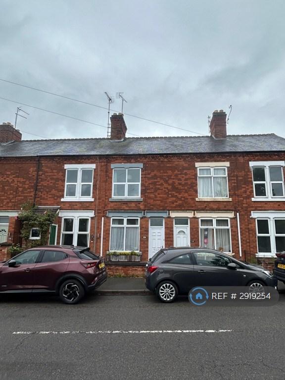 House Barrow Road in Charnwood