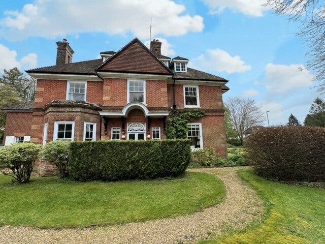 Flat Mead Road in Winchester