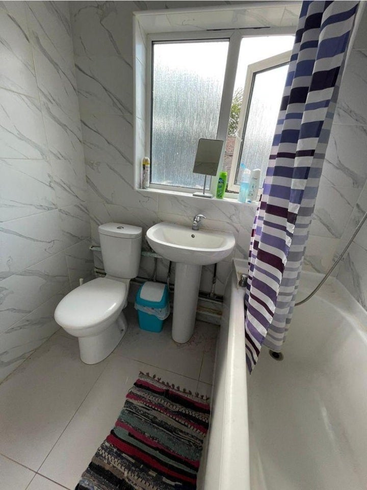 Room Clifford Road in Greater London