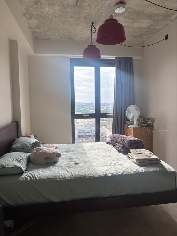 Room Atlantic Crescent in Greater London