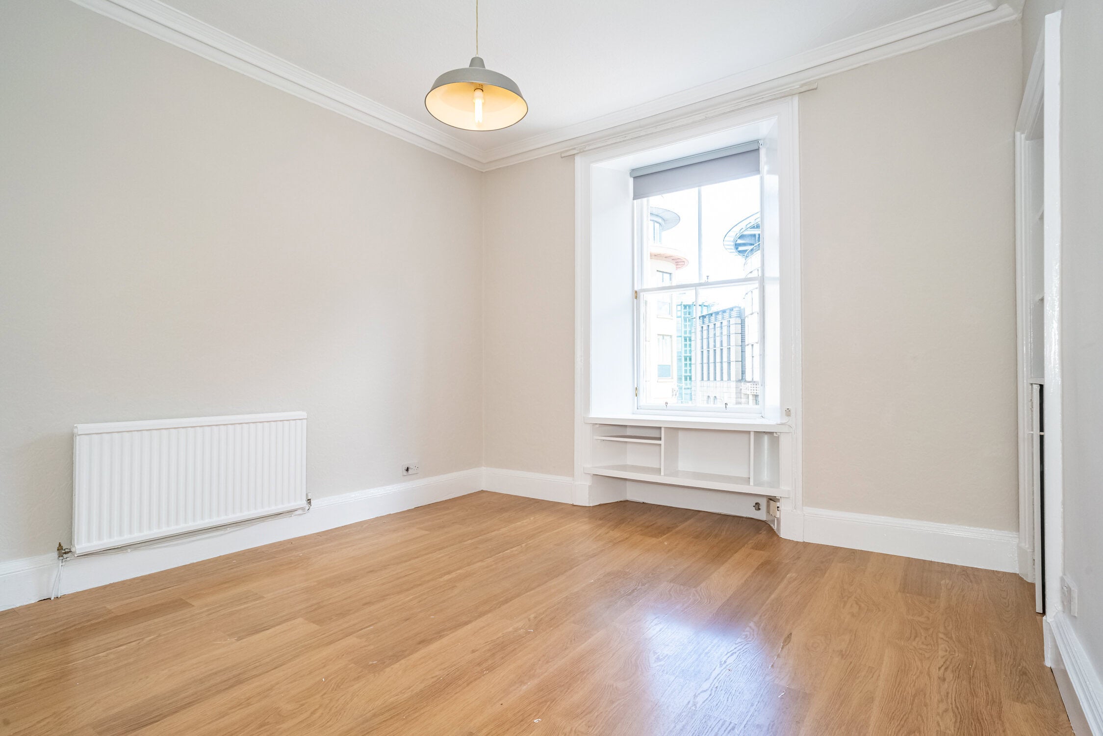 Flat Morrison Street in City of Edinburgh