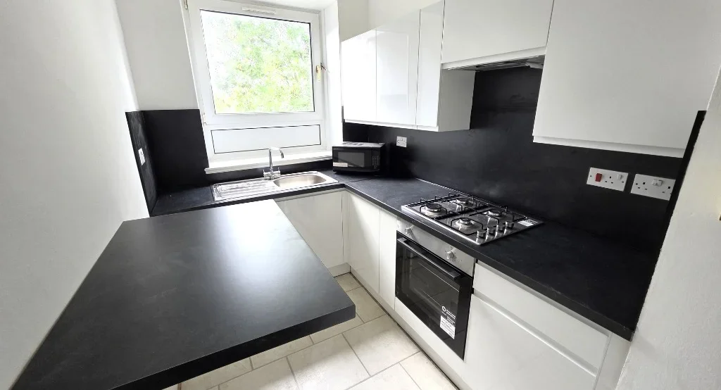 Flat Urquhart Road in Aberdeen City