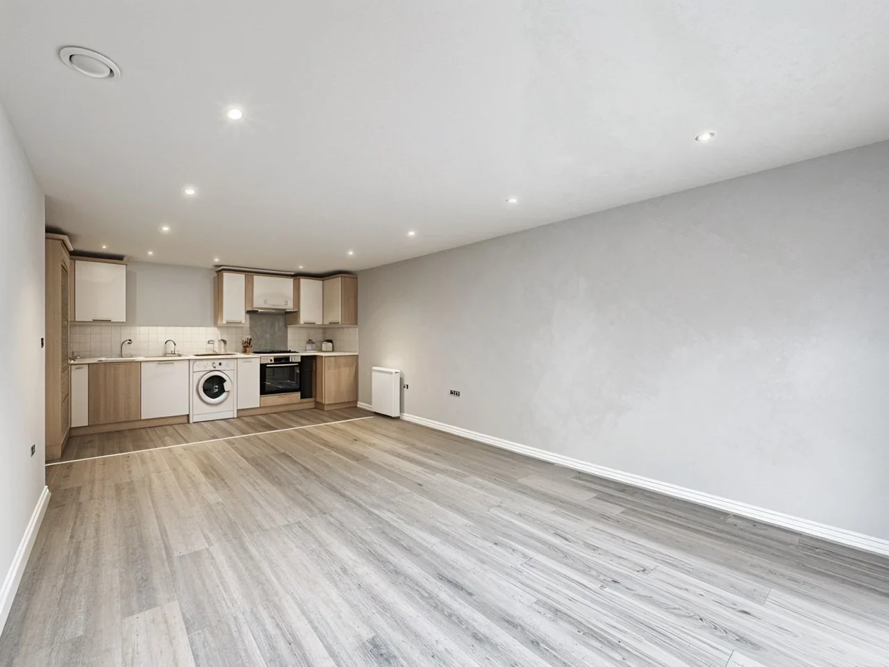 Flat London Road in Greater London