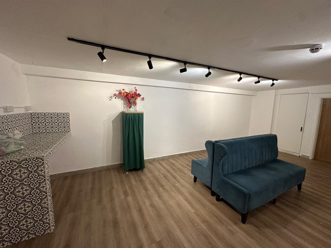 Room Lordship Lane in Greater London