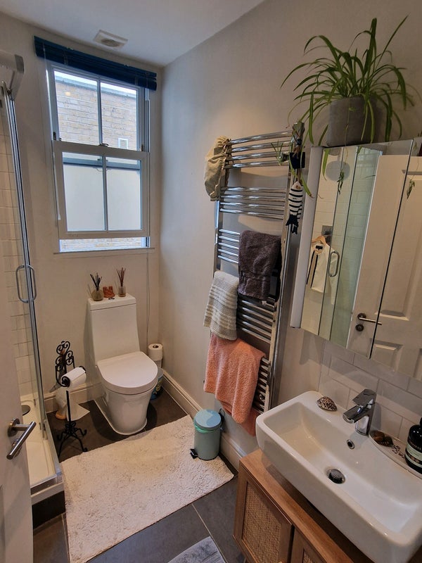 Room Micklethwaite Road in Greater London