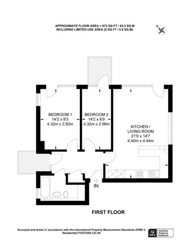 Room Natal Road in Greater London
