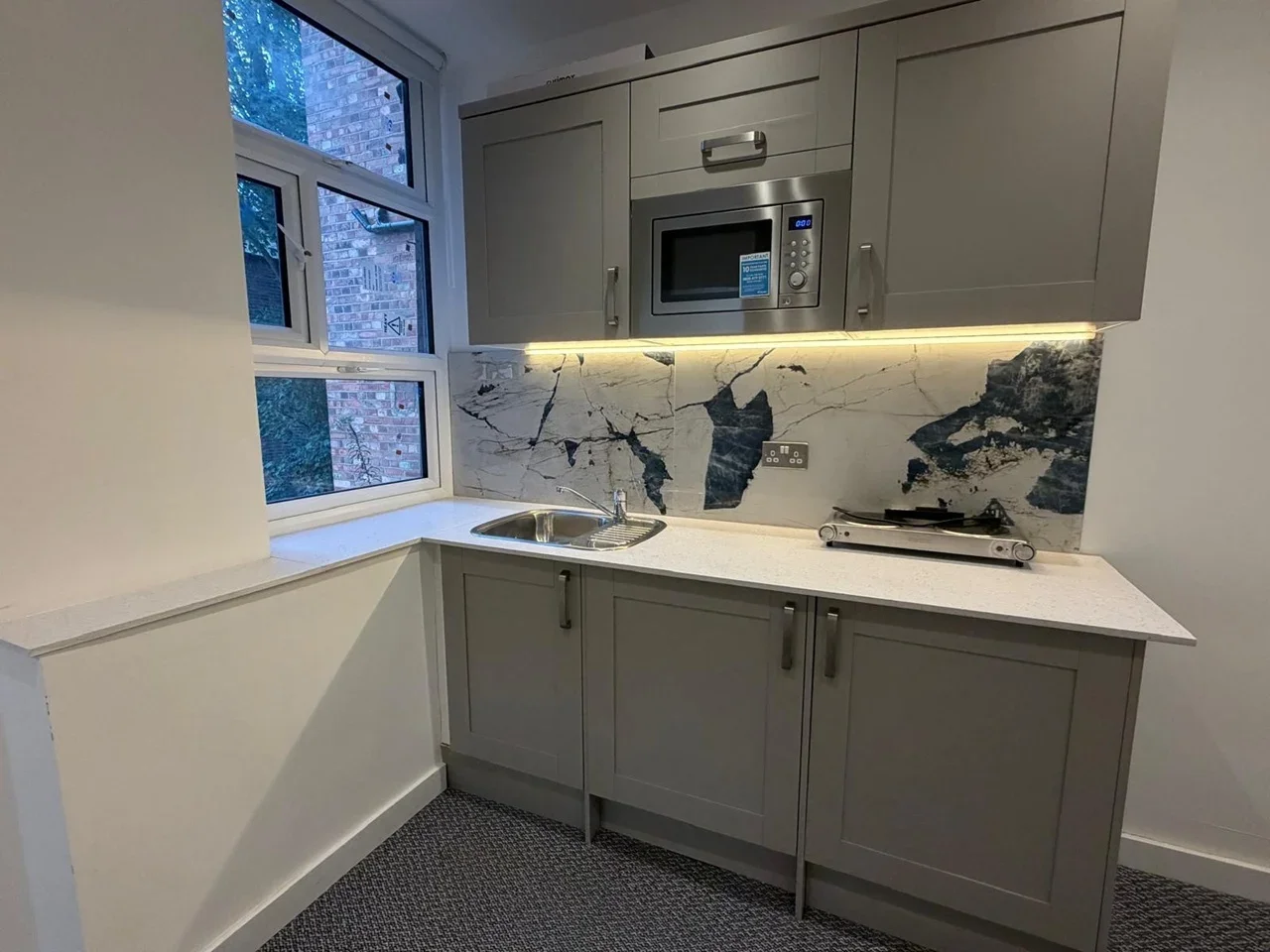 Flat Bond Street in Greater London