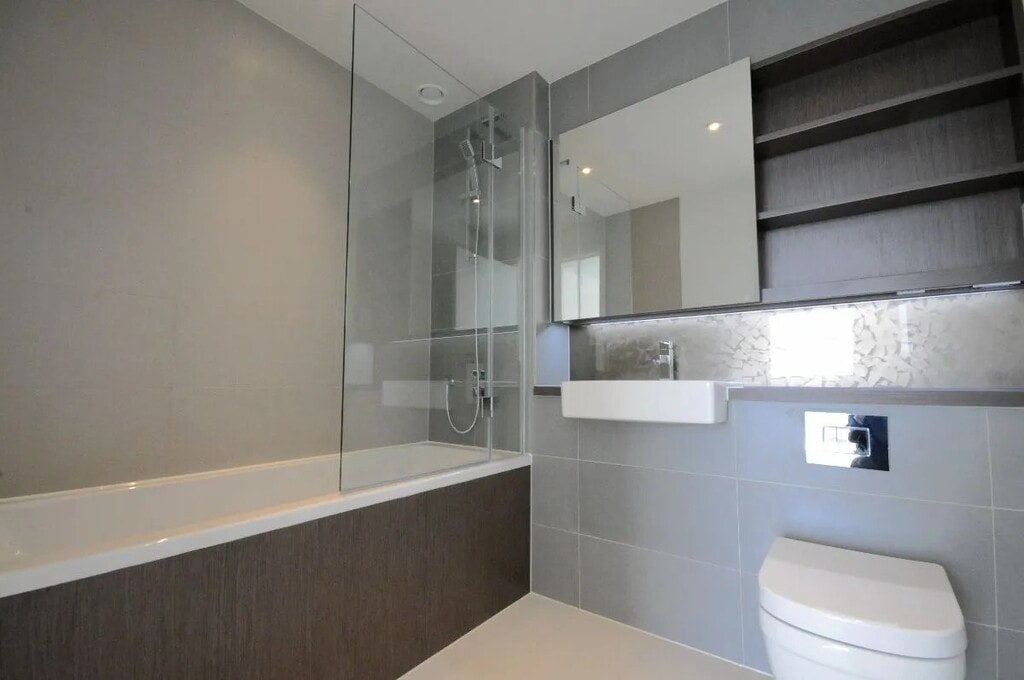 Flat Pegler Square in Greater London