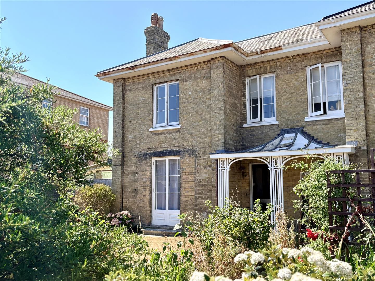 House Carisbrooke Road in Newport