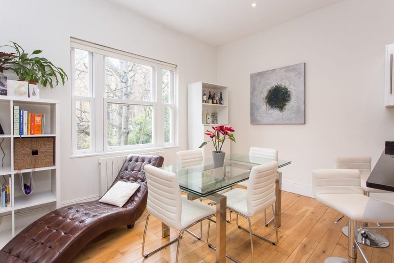 Room Oxford Gardens in Greater London