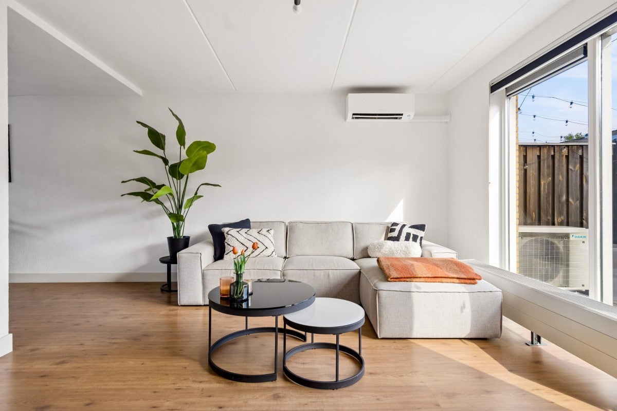 Tussenwoning te koop: Maartstraat 90, Almere