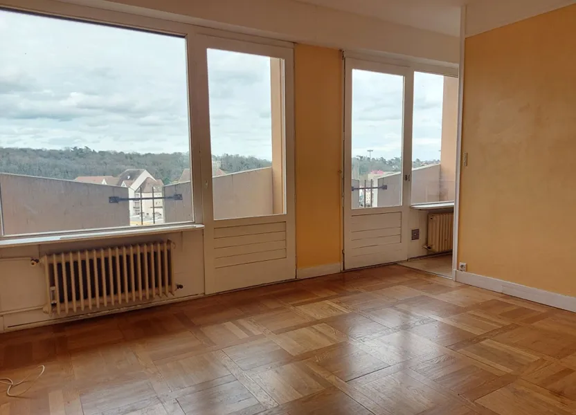 Flat Avenue Thiers in Melun