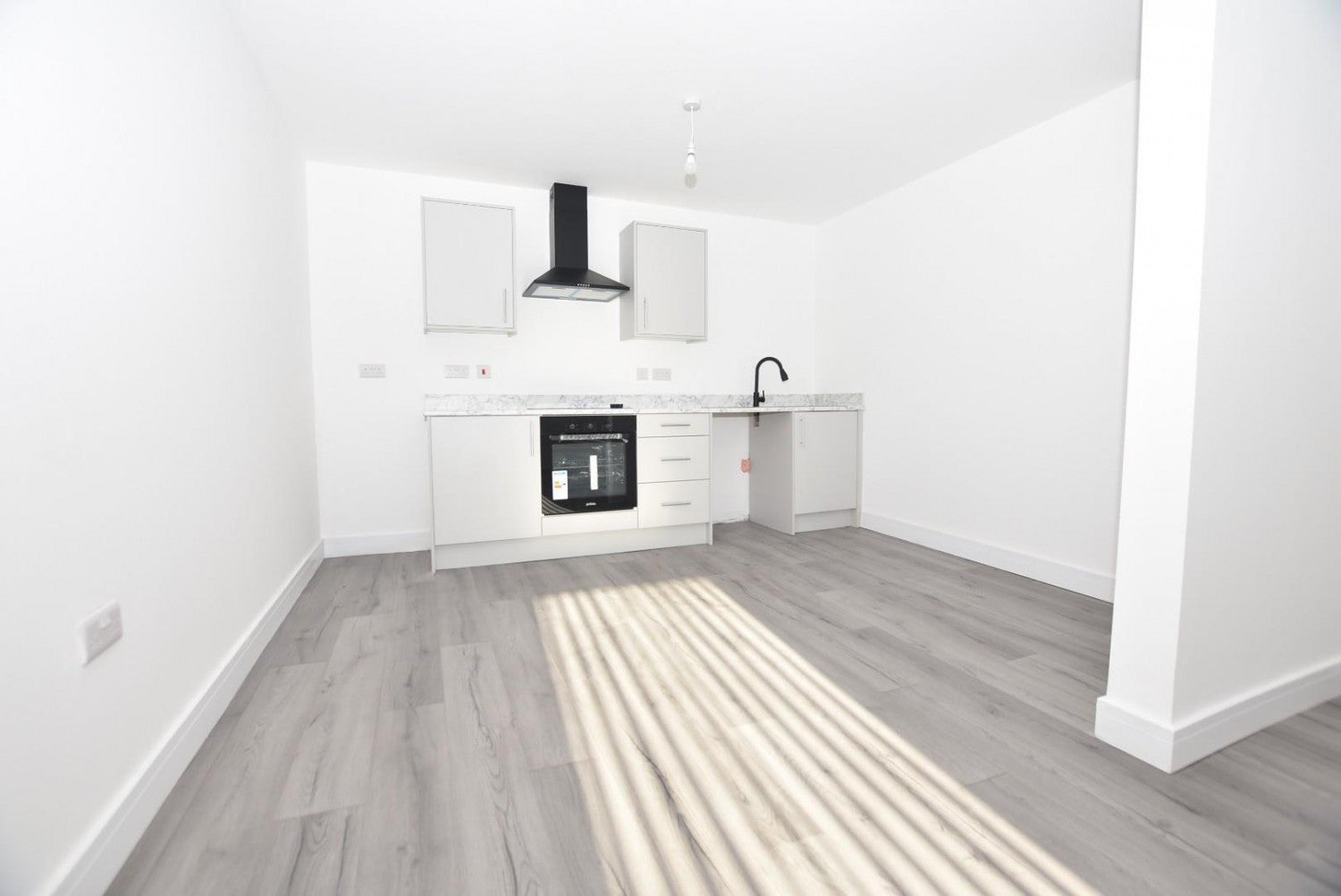 Flat Occupation Road in Chesterfield