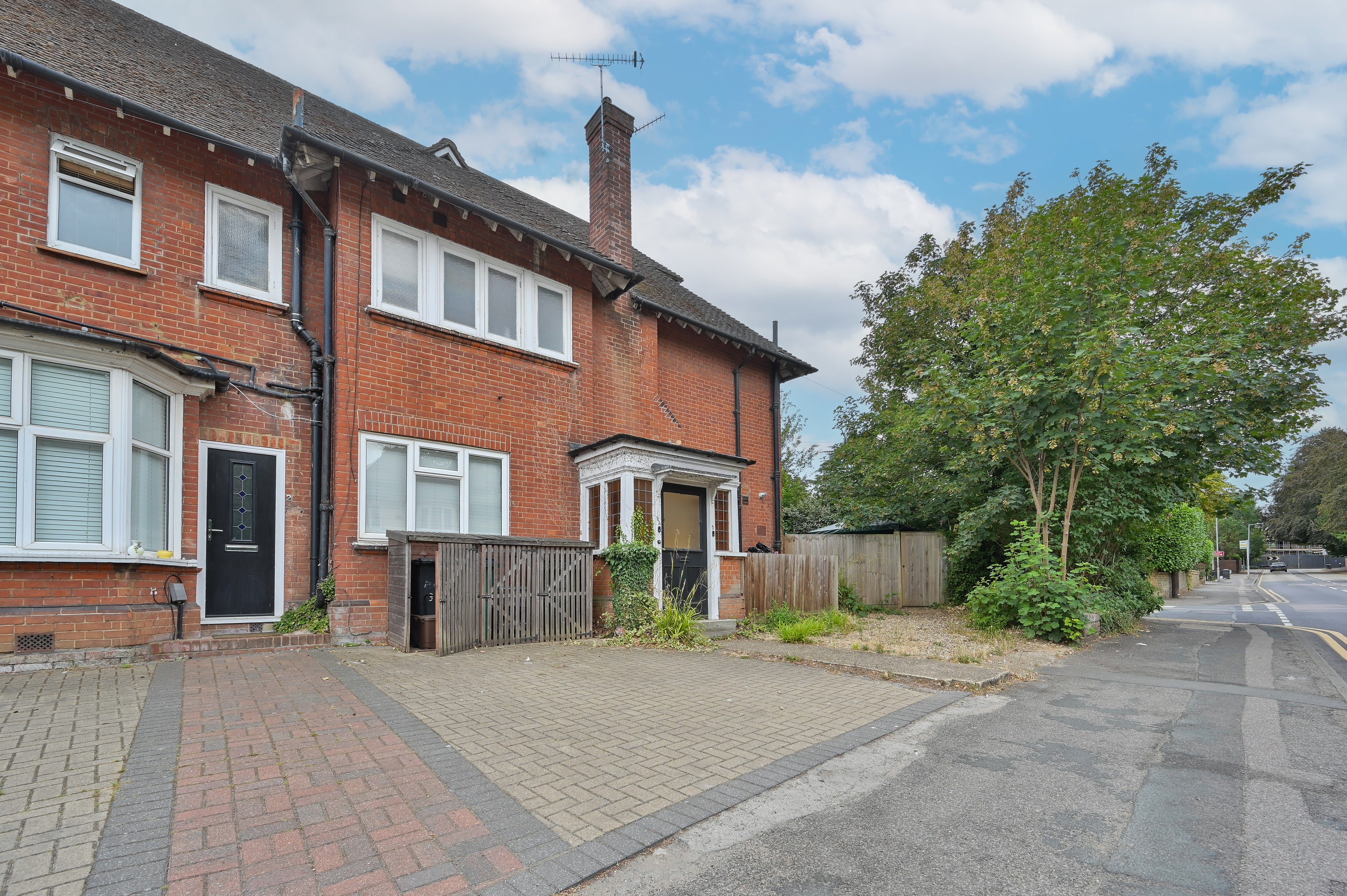 Flat Langley Road in Watford