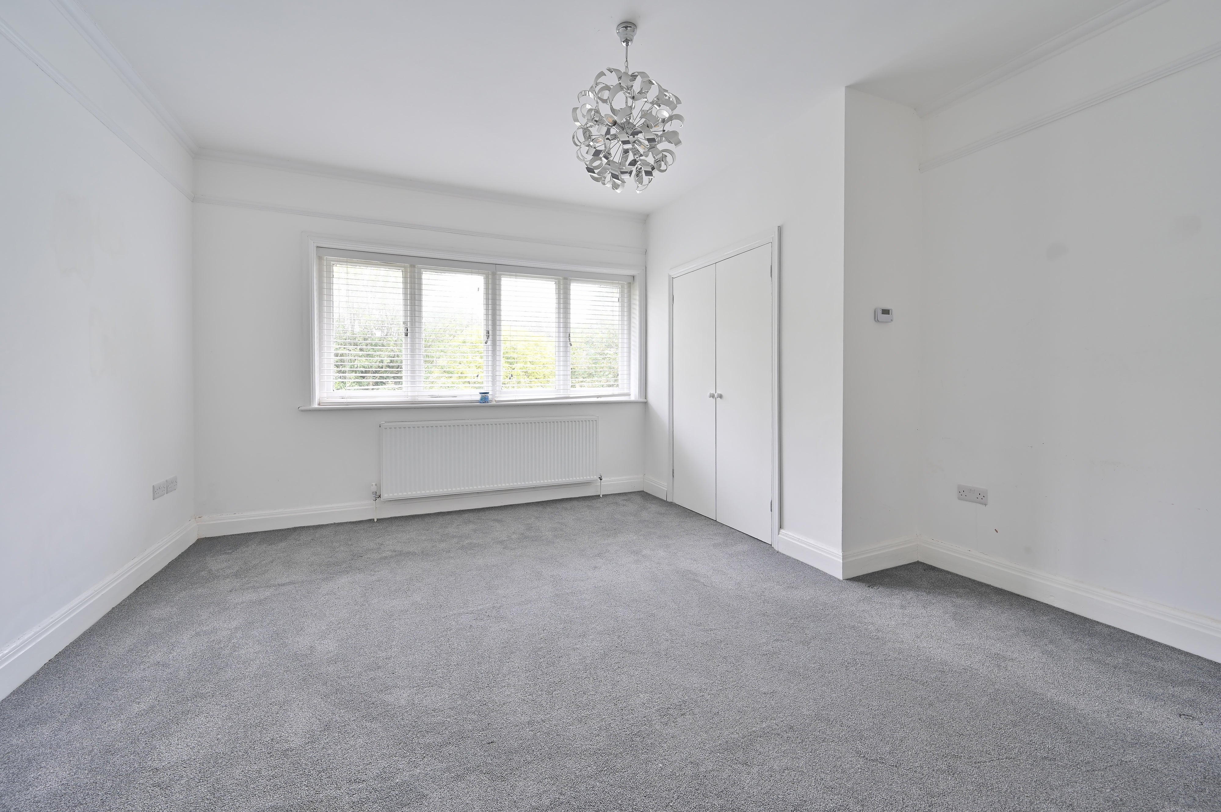 Flat Langley Road in Watford