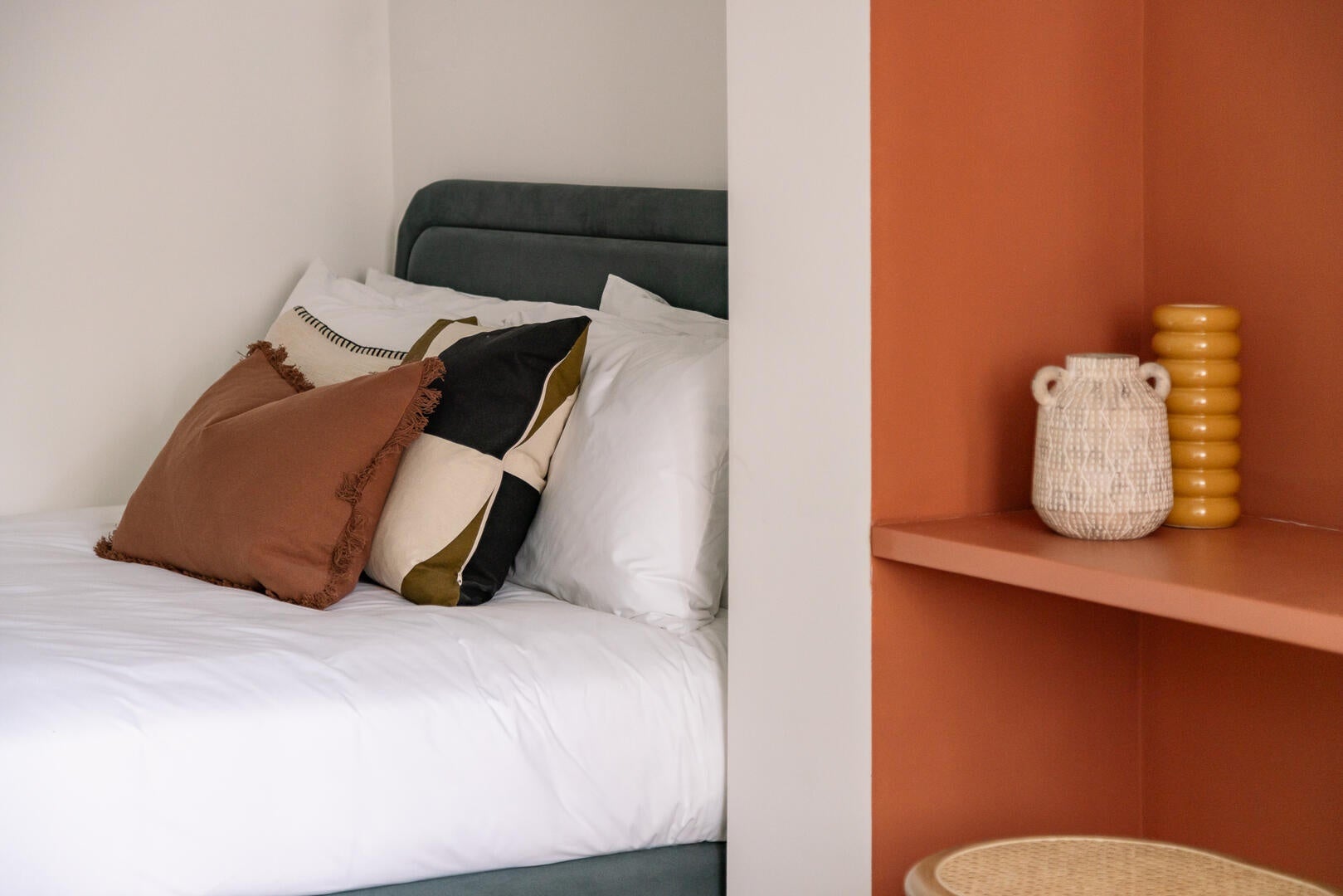 Flat Warwick Road in Greater London