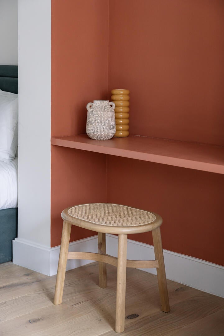 Flat Warwick Road in Greater London
