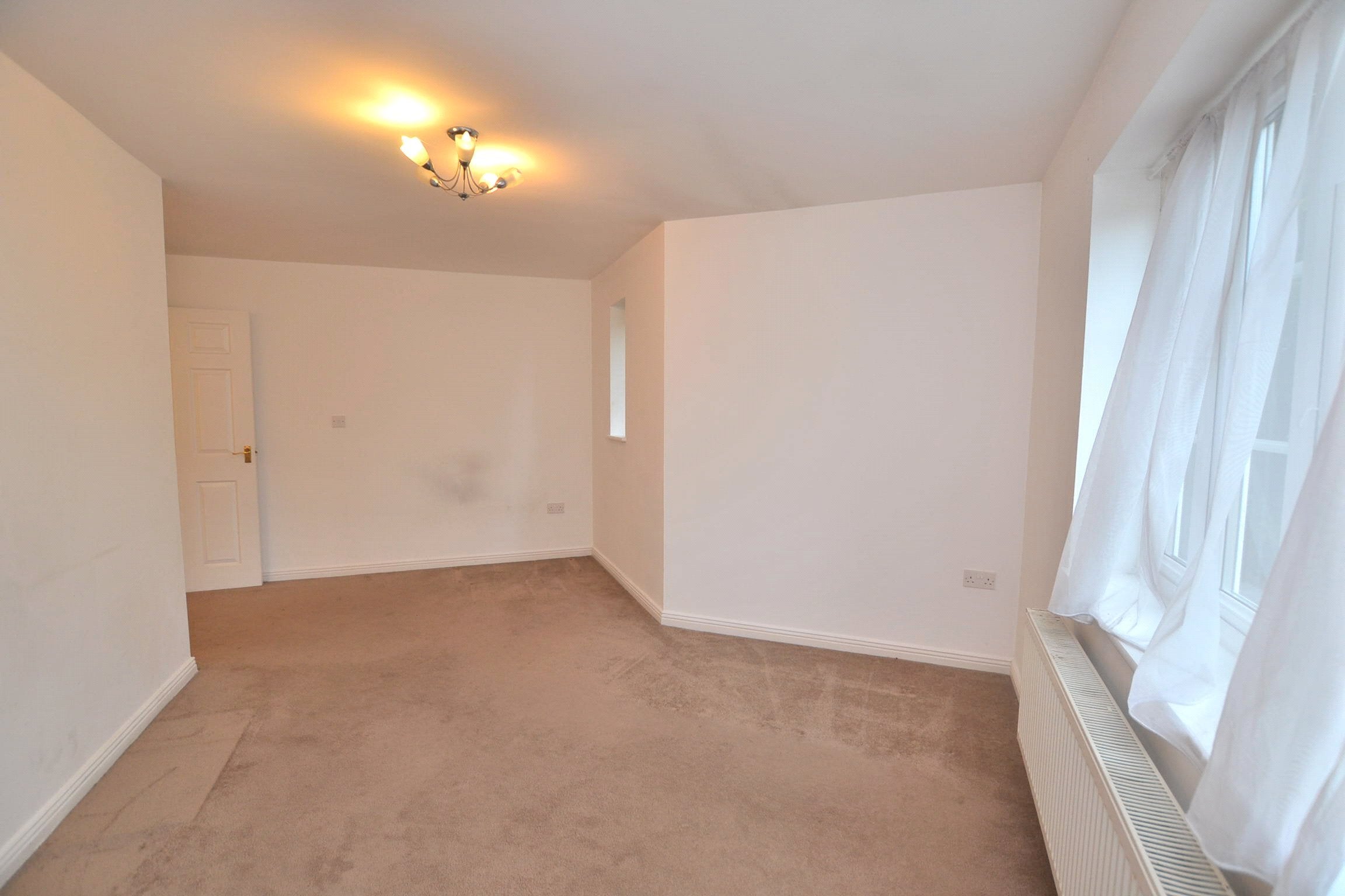 Flat Castle Stream Court in Dursley