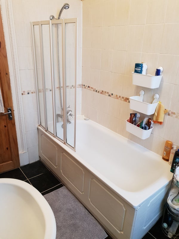 Room Islip Street in Greater London
