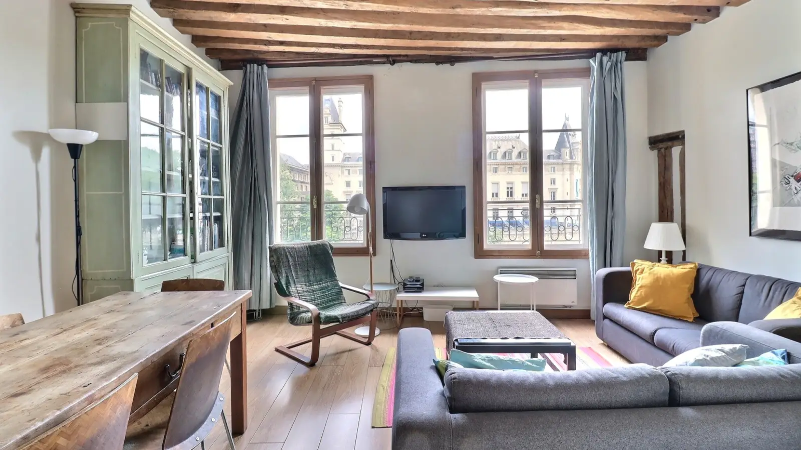 Appartement Quai des Grands Augustins à Paris